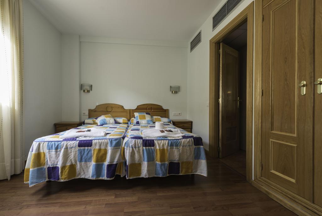 Hostal Restaurante La Pineda El Barco de Ávila Δωμάτιο φωτογραφία