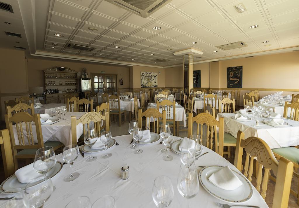 Hostal Restaurante La Pineda El Barco de Ávila Εξωτερικό φωτογραφία